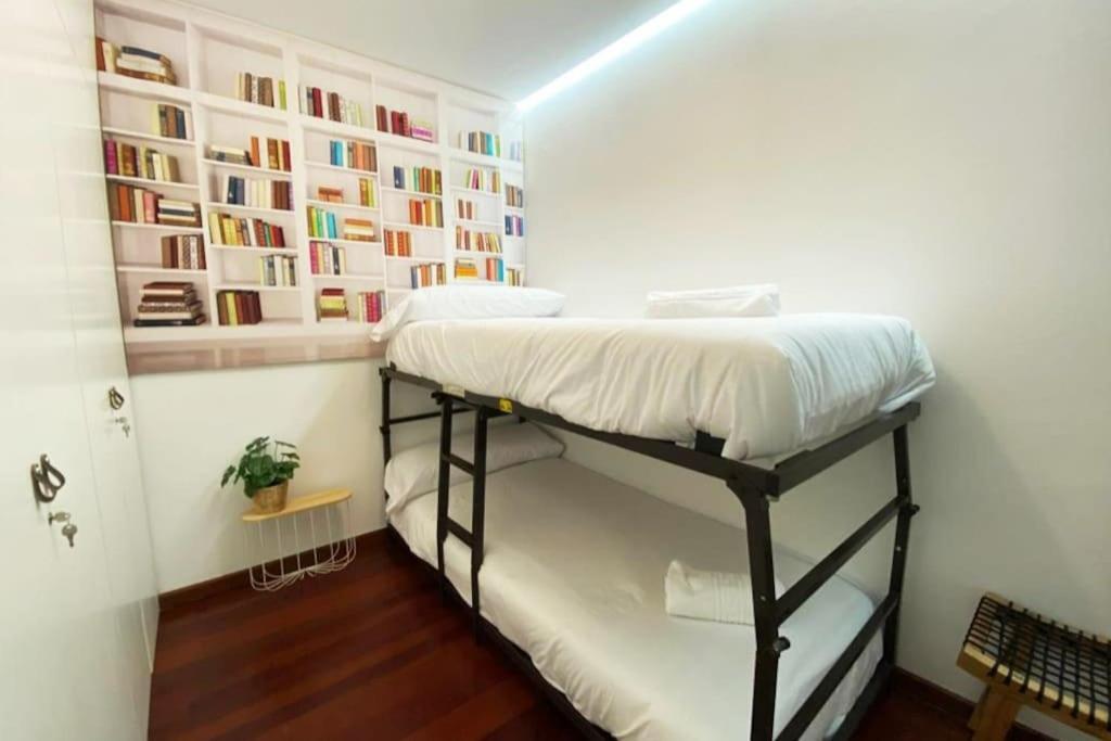 Апартаменты Apartamento 2H 2B En El Centro Con Garaje Ла-Корунья Экстерьер фото