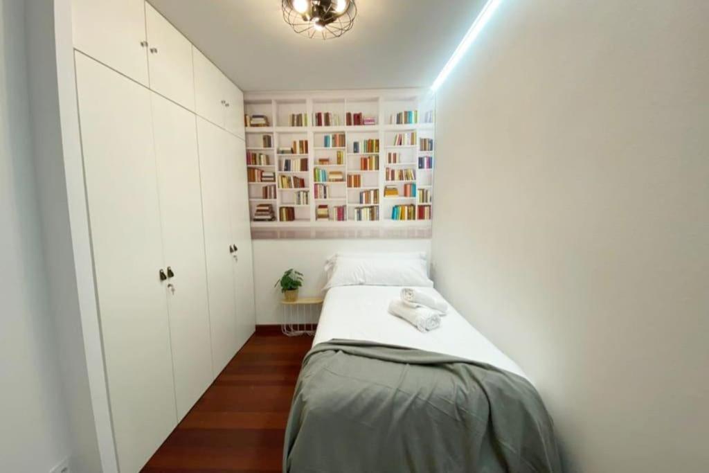 Апартаменты Apartamento 2H 2B En El Centro Con Garaje Ла-Корунья Экстерьер фото